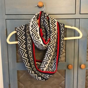Fair isle reversible infirmity scarf